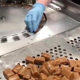 成人小吃打包视频,跟随小吃打包视频,解锁家常美食秘籍