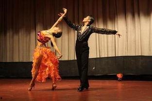 成人双阿姐拉丁舞视频,成人双阿姐拉丁舞风采展示